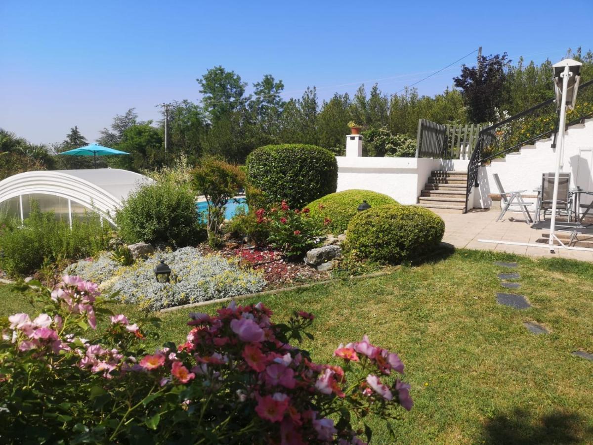 Bellevue Bed and Breakfast Chateauneuf-de-Galaure Εξωτερικό φωτογραφία
