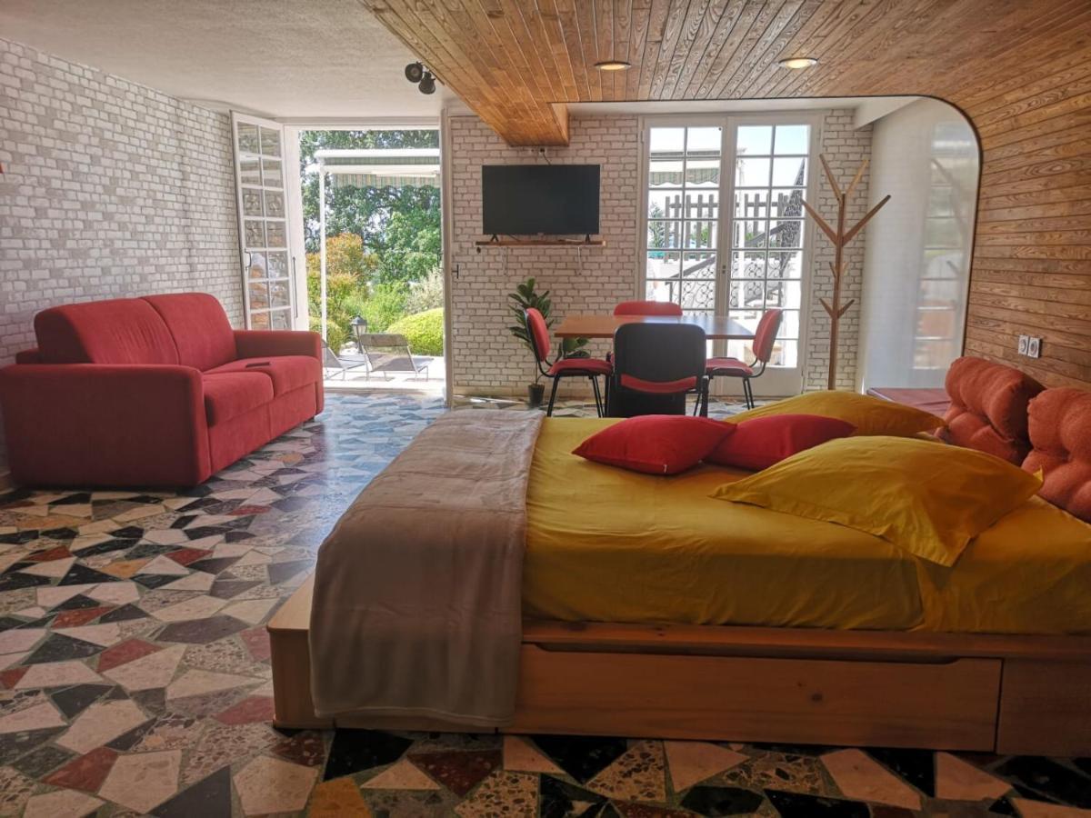 Bellevue Bed and Breakfast Chateauneuf-de-Galaure Εξωτερικό φωτογραφία